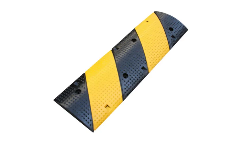 High Strength Driveway Rubber Speed Bumps Install Deceleration Strip 