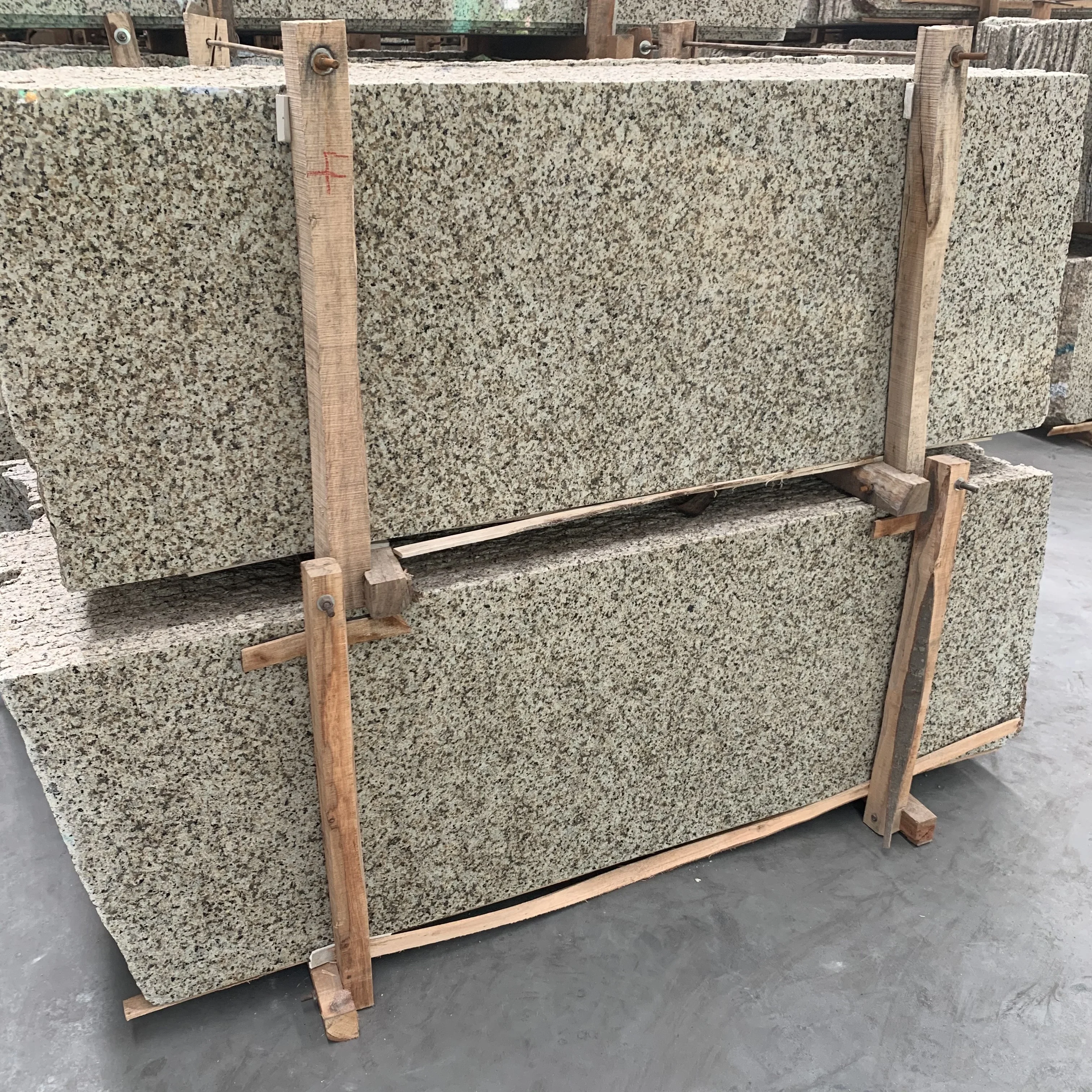 High Quality Royal Gold Granite Slabs For Countertop Gold Granite Tiles For Exterior Wall And Floor