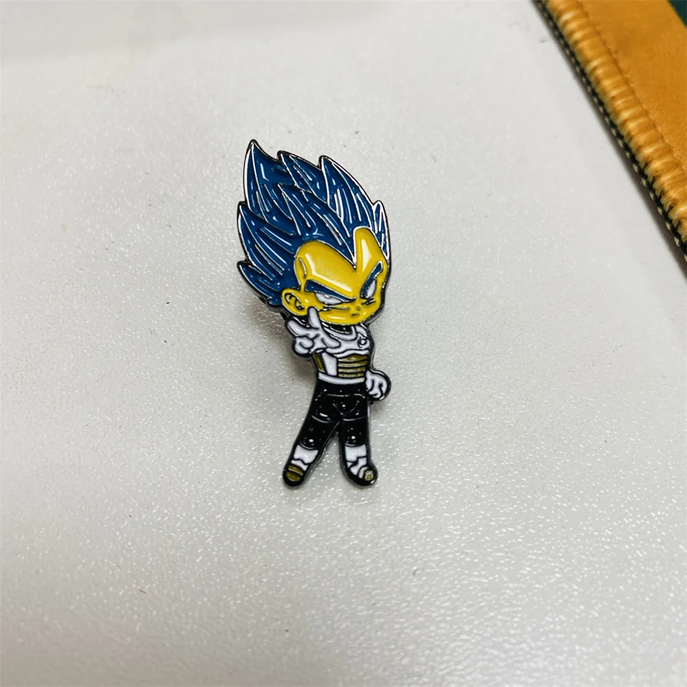 Design Custom Metal Badge Crafts 2d/3d Gun Cap Pin Mexican Pistol Shape Pin for Cap Enamel Badge Lapel Pin