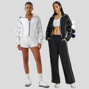 Lightweight Breathable Lined Woven Women's Sports Outfit with Zipper Loose-fitting for Autumn/Winter Running