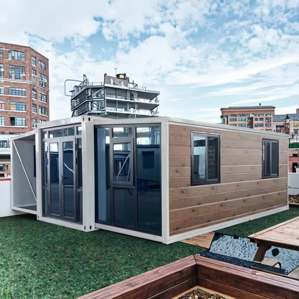 SKYLINE European Prefab Villa Durable Expandable Living Container House Made Sandwich Panel Material 3D Printed Container House