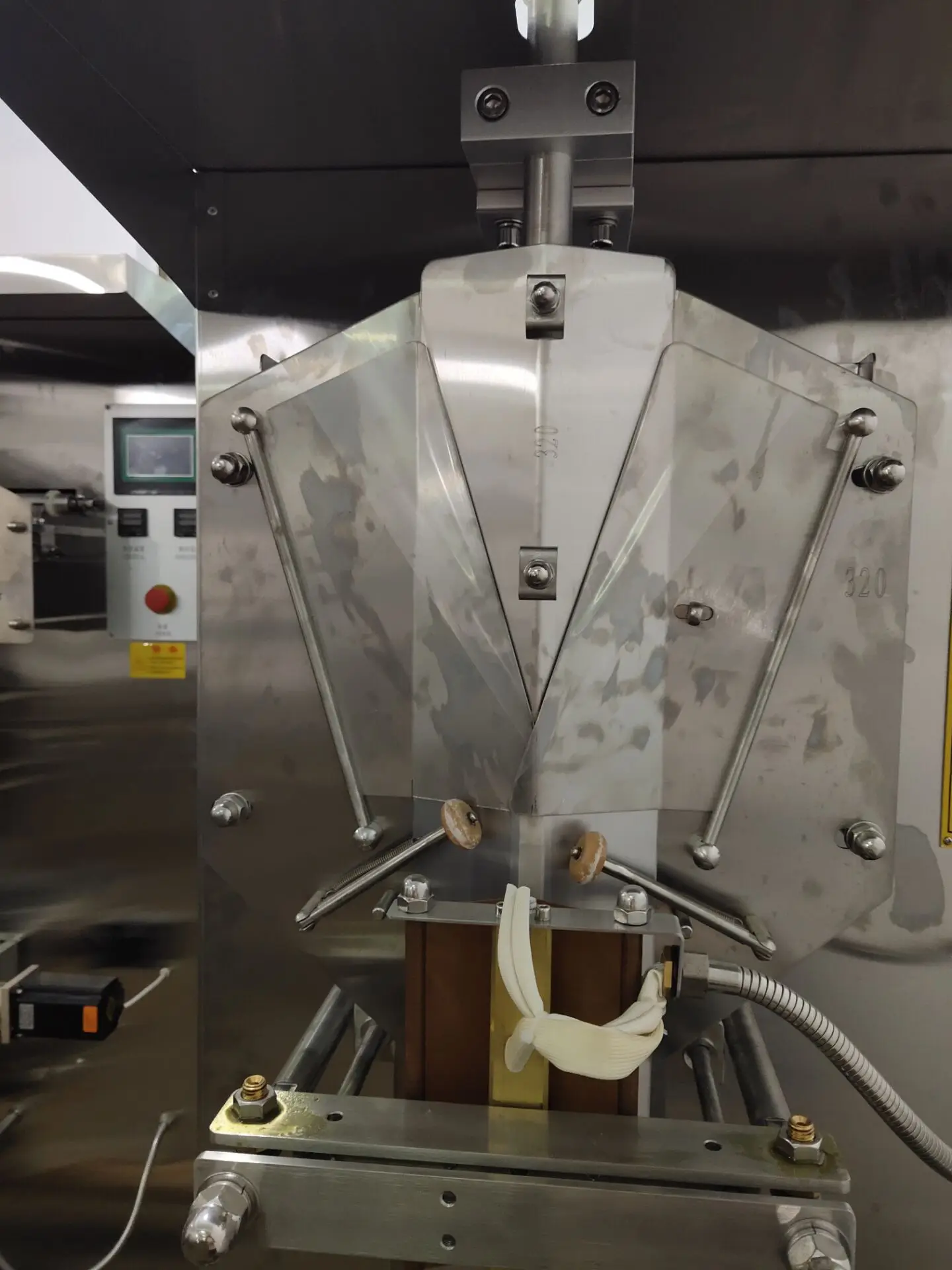 SJ-1000 Automatic Milk Pouch Packing Machine Automatic Plastic Online Support Video Technical Support Algeria Thailand Indonesia