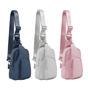 Wholesale Crossbody bag fashion sports daily use gym bag unisex solid color waist bag customization nylon fanny packs