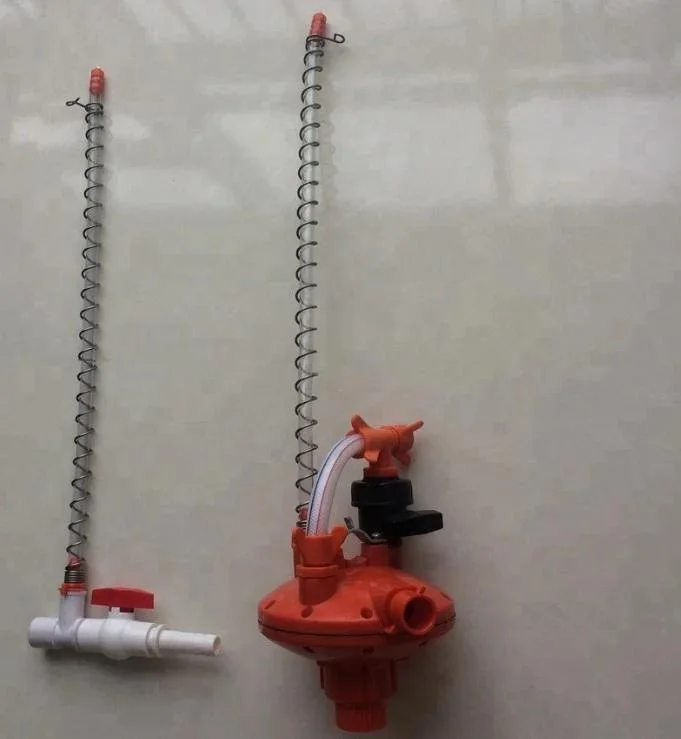 Chicken Farm Automatic Drinking Water System Chicken Plastic Water Pressure Regulator for Poultry Drinking Line House Equipment