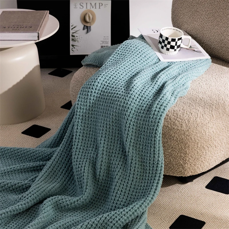 The manufacturer directly sells pure color knitted blankets with high cost-effectiveness nr manufacture