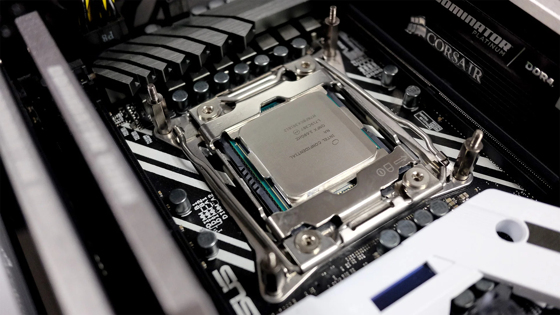 Refurbished Xeon E-2186G - Dual Xeon CPU for Server Workstation