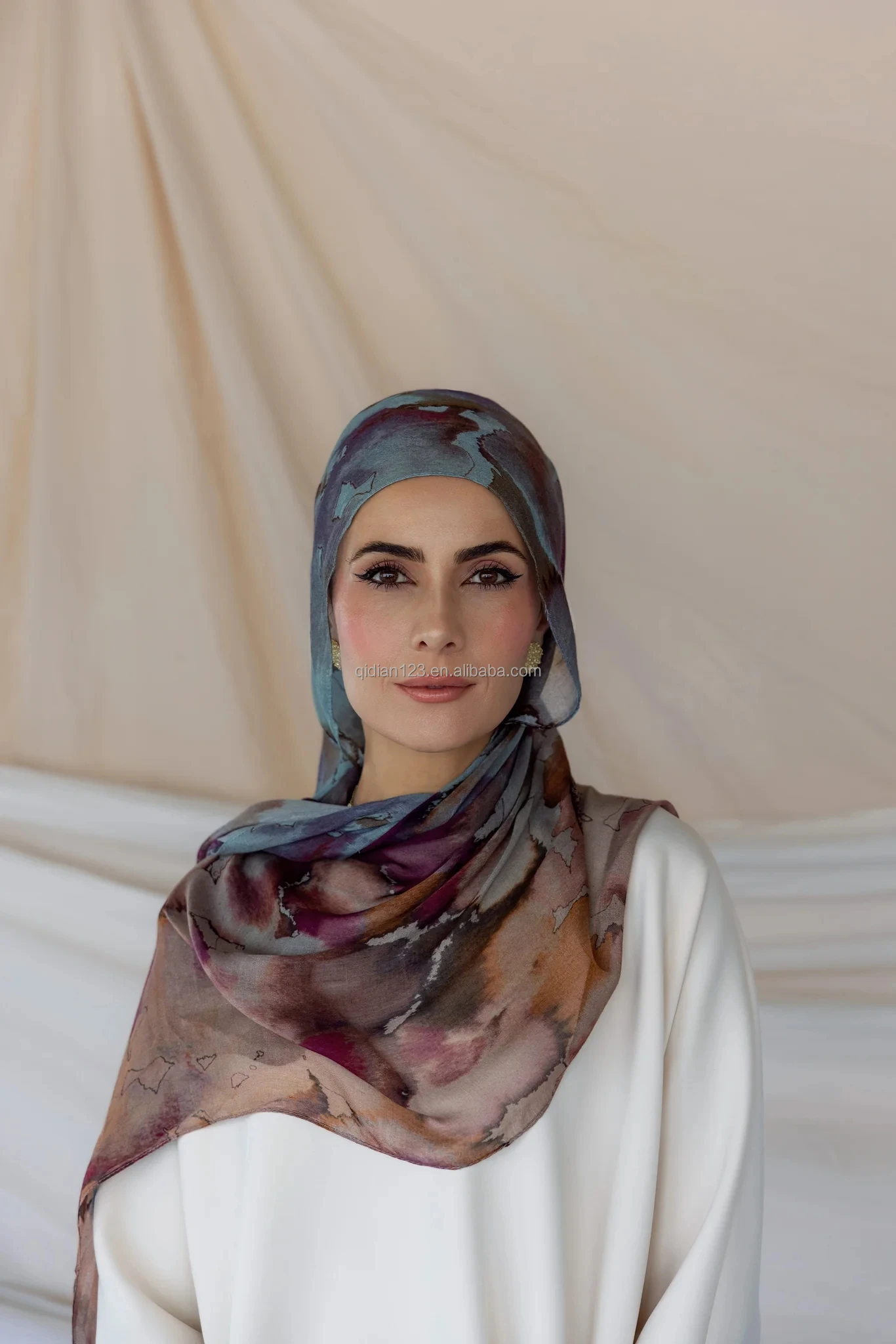 modal hijab vela