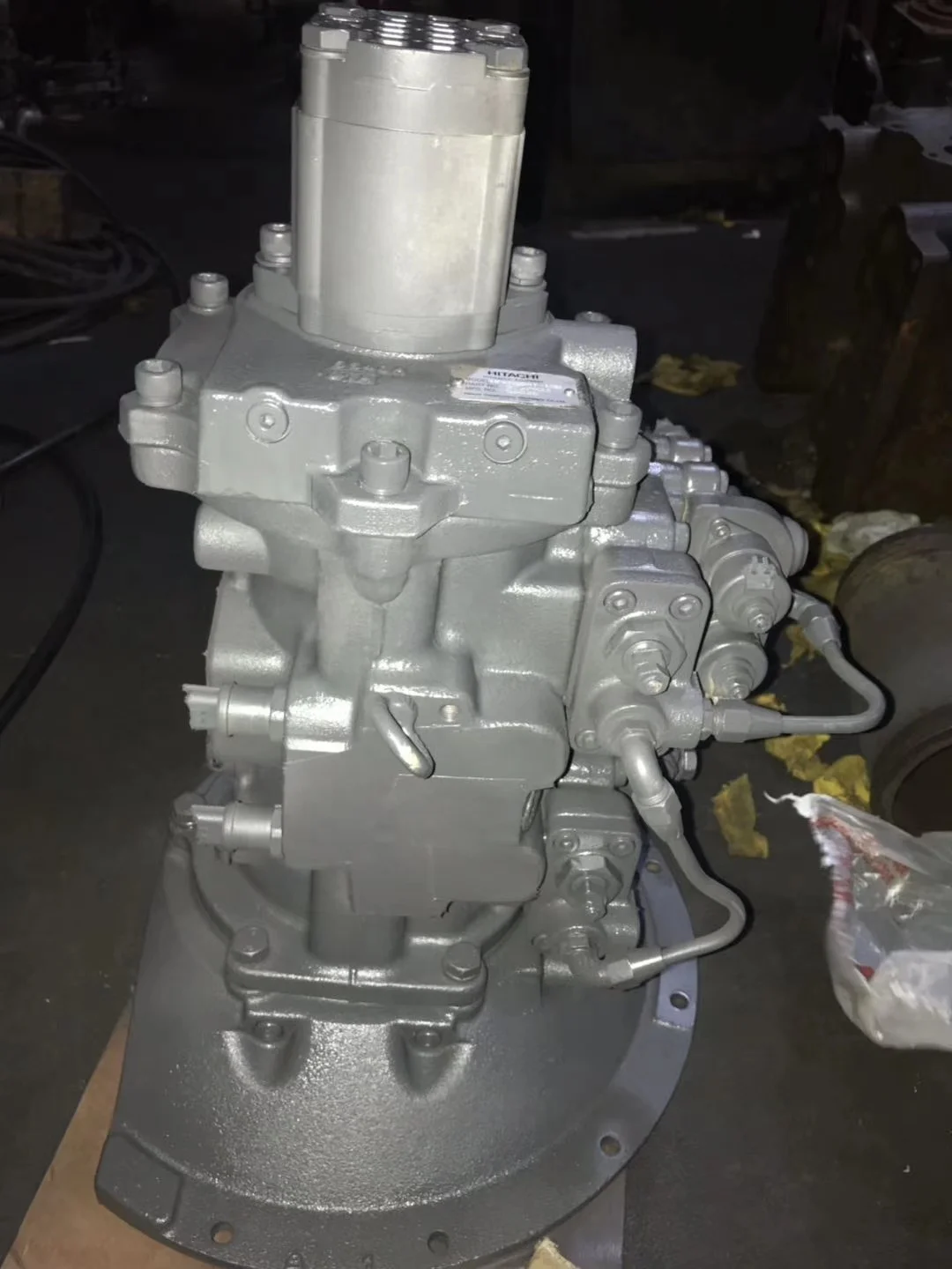 Hitachi ZX135 Excavator Main Pump - HPK055 & KPK060