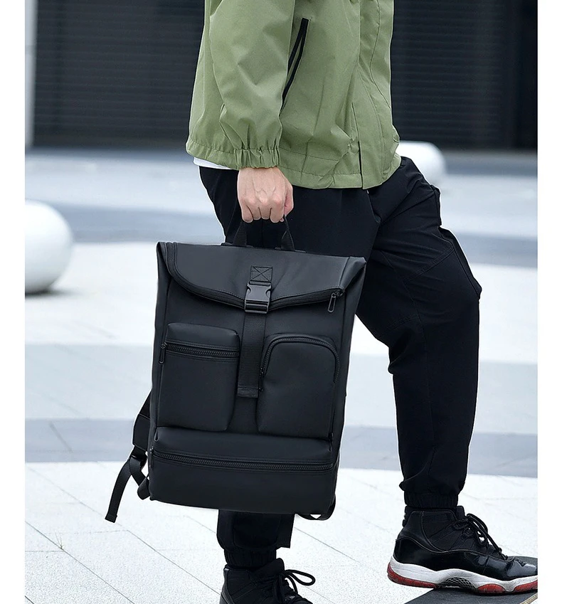 Sac à dos imperméable - détail poche antivol
