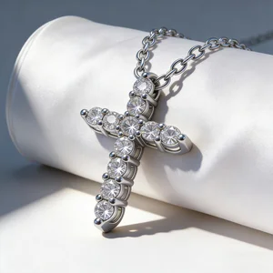 Popular S925 Sterling Silver Moissanite Necklace Cross Pendant Necklaces for Women Wholesale Jewellery Necklace