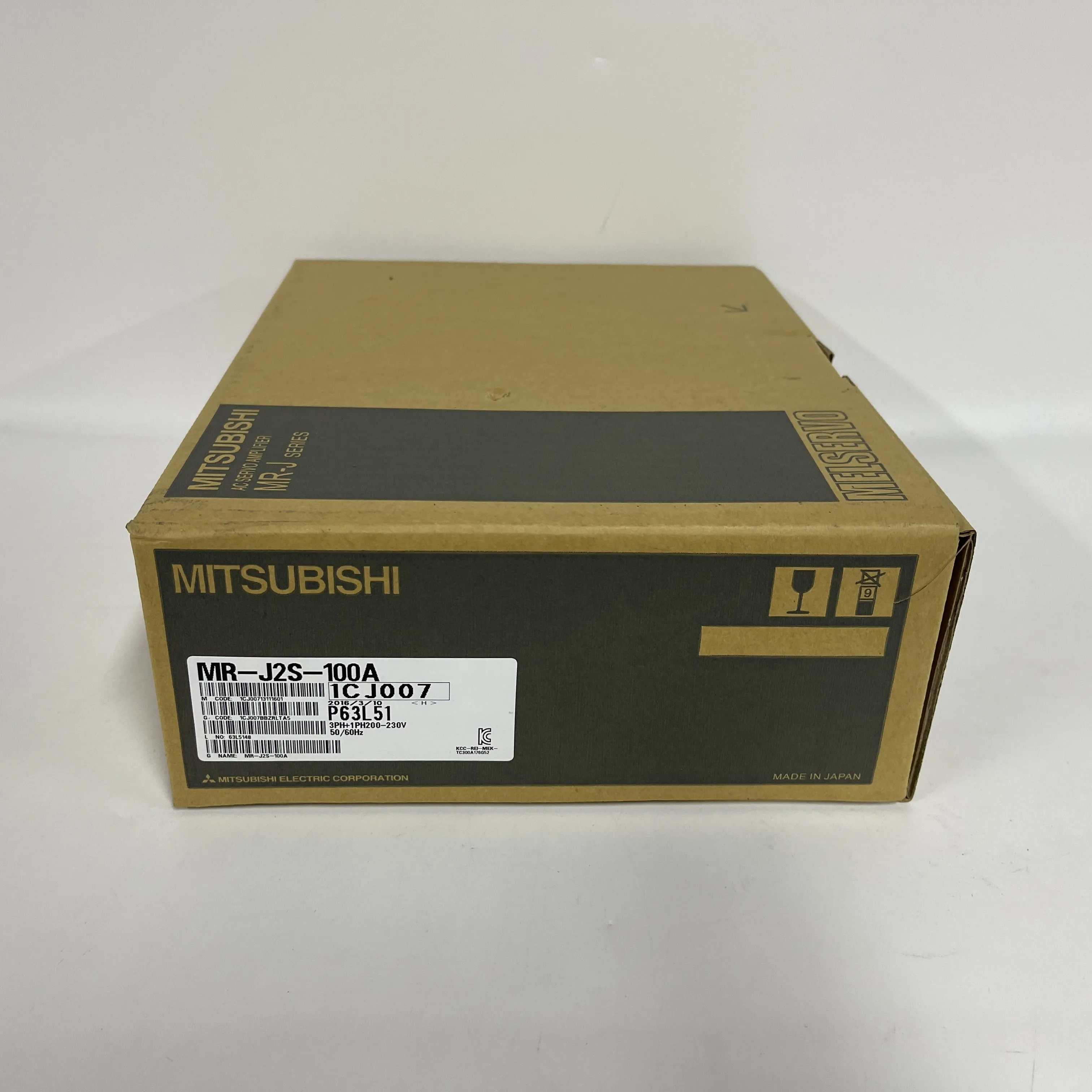 MITSUBISHI AC Servo Amplifier MR-J2S Series MR-J2S-100A MITSUBISHI AC Servo Amplifier MR-J2S Series MR-J2S-100A