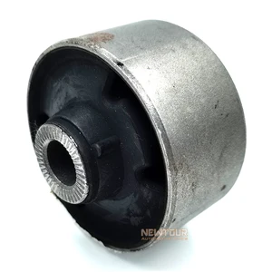 Car Accessories Auto Car Spare Parts Front Lower Arm Control Arm Bushing for MAXUS G10