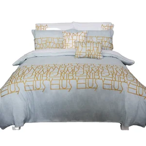 Home Textile High Quality Comfortable Designer Chain Embroidery Bedding Duvet Cover Set