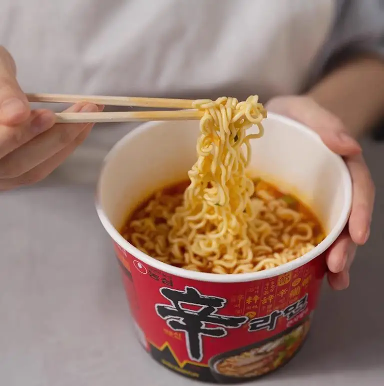 Nongshim Shin Instant Noodles Cup Noodles Ramen 65g Premium