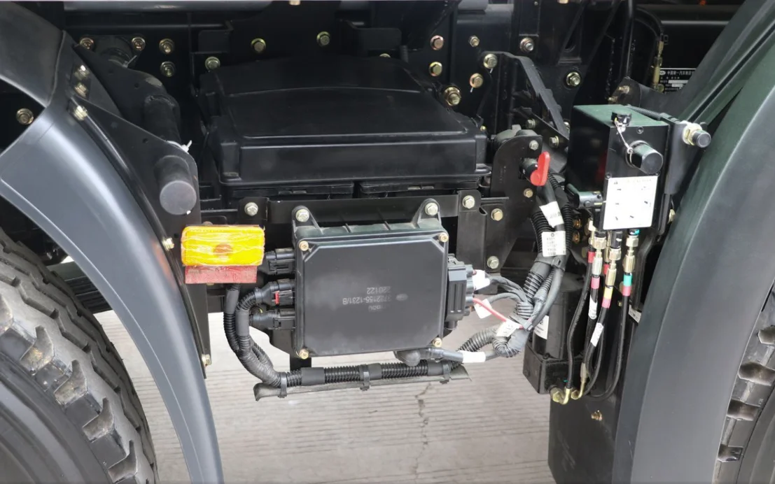 Sodium-ion Batteries Gain Traction: Hina and FAW's 15,000 km Electric Truck Test