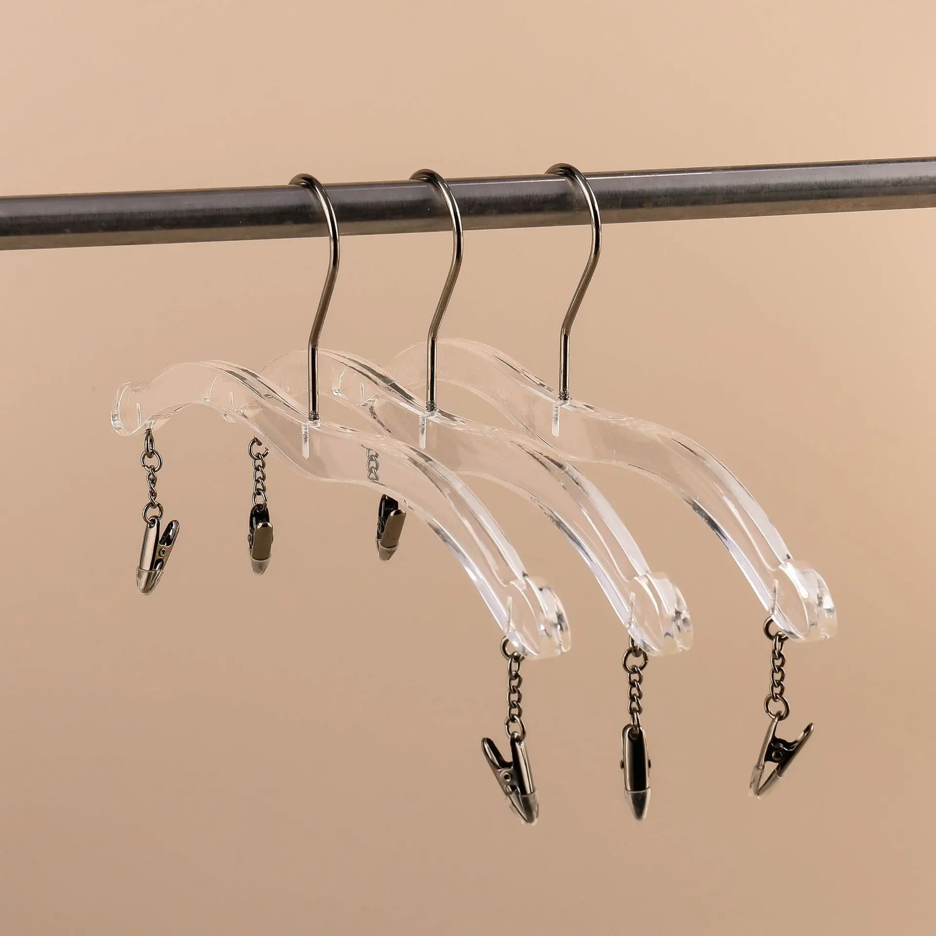 HG-027 10 Clear Plastic Give Away Underwear Hanger - Pack of 50 –  DisplayImporter
