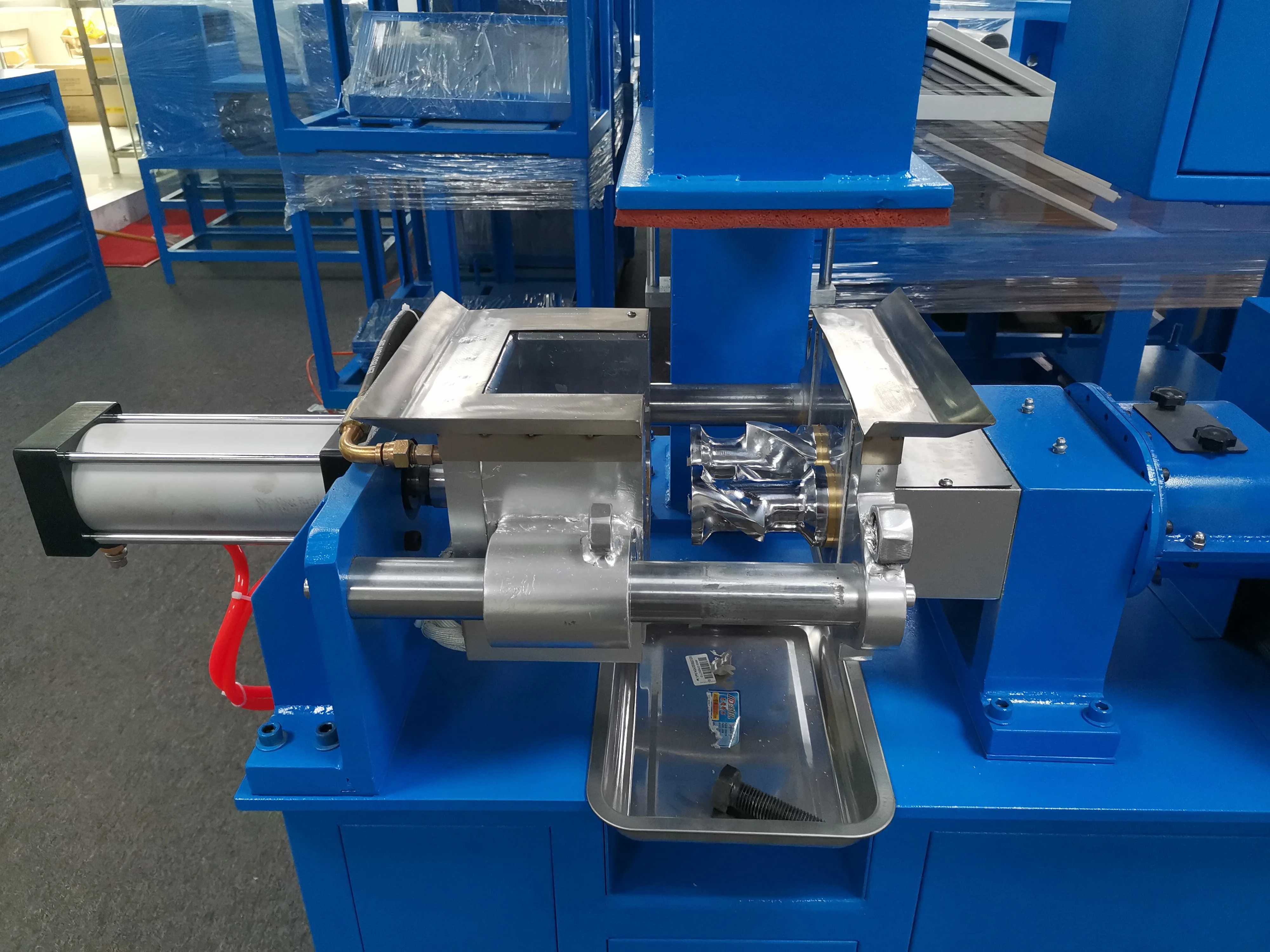 Laboratory Universal Color Pencil Powder Banbury Rubber Internal Mixer Manufacturer