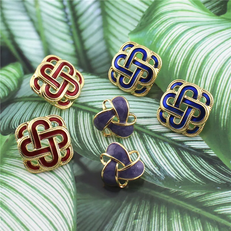 Аксессуары для одежды гравировка логотипа на заказ эмалевые заклепки с логотипом