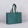 Verde oscuro