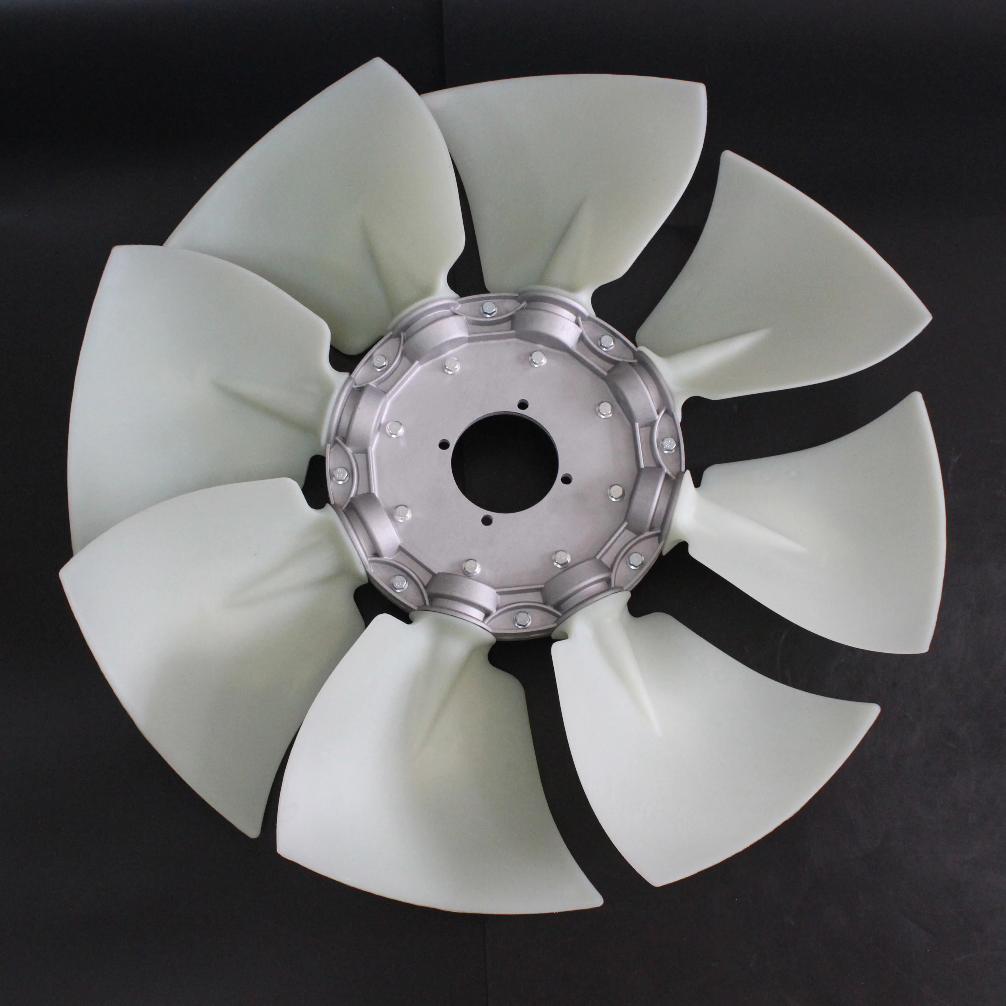 Excavator Fan Blade Diesel Engine Cooling Fan Blade Rubber Fan Blade