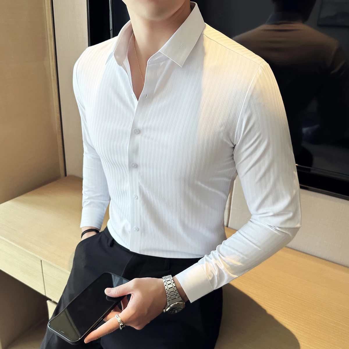 Seamless Striped Business Shirt