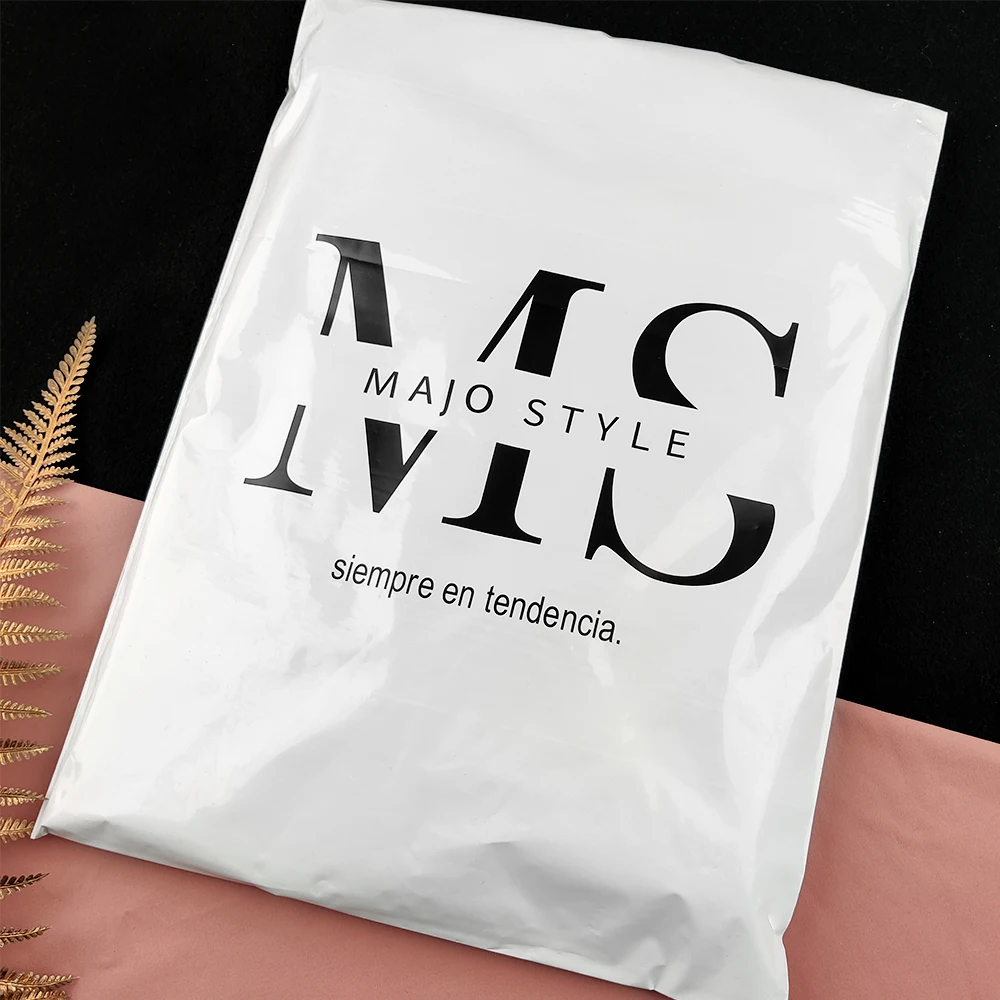 Private Design Recycled LDPE Plastic White Mailers Custom Shipping Bags for Clothing