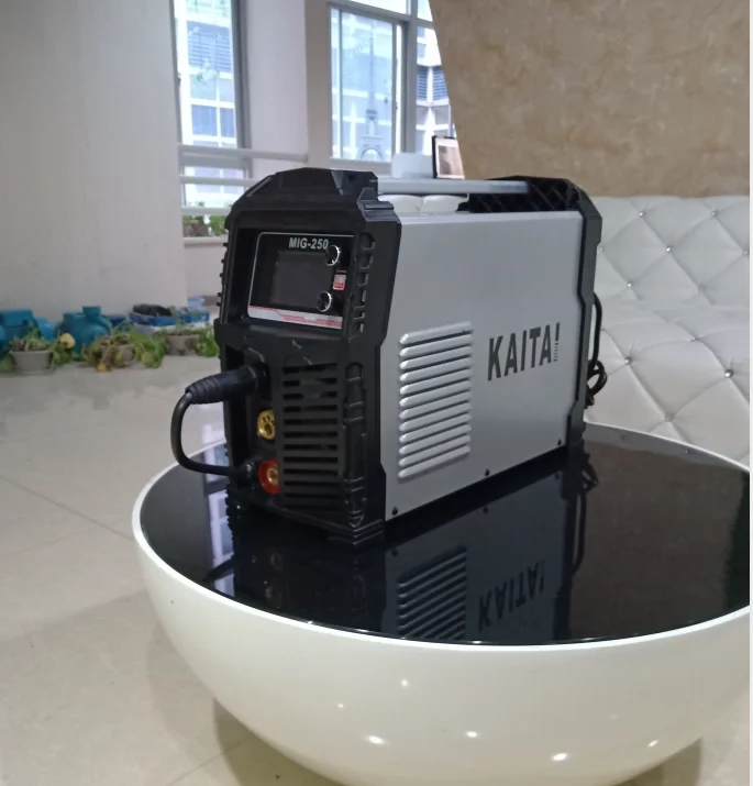 Multifunction LCD Screen Aluminum Welding Equipment Mig/Tig/MMA 3 in 1 Mcu Double Pulse Welder Mig Welders MIG-200