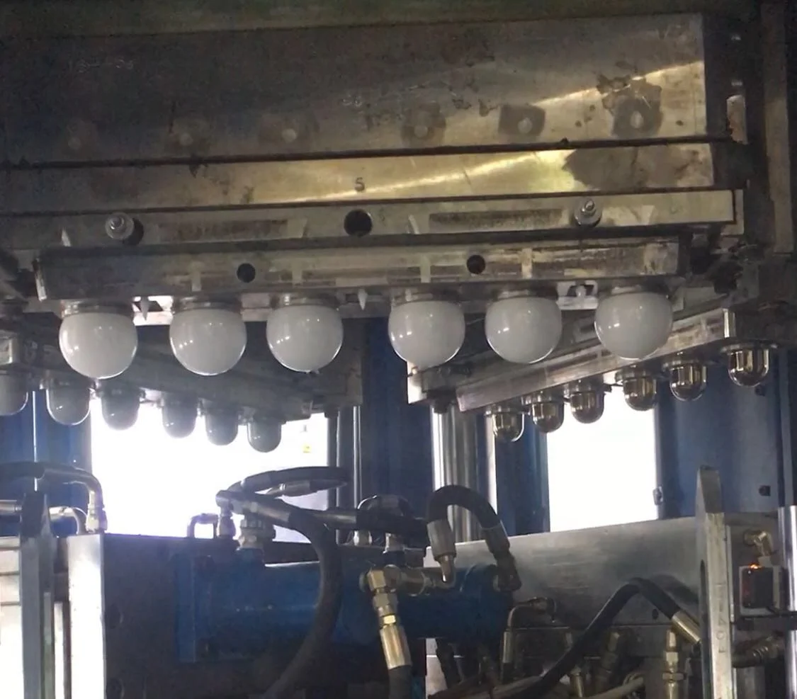 LED Light Making Machine LED Bulb Assembly Machine LED Lamp Manufacturing Line Machine with Factory Price