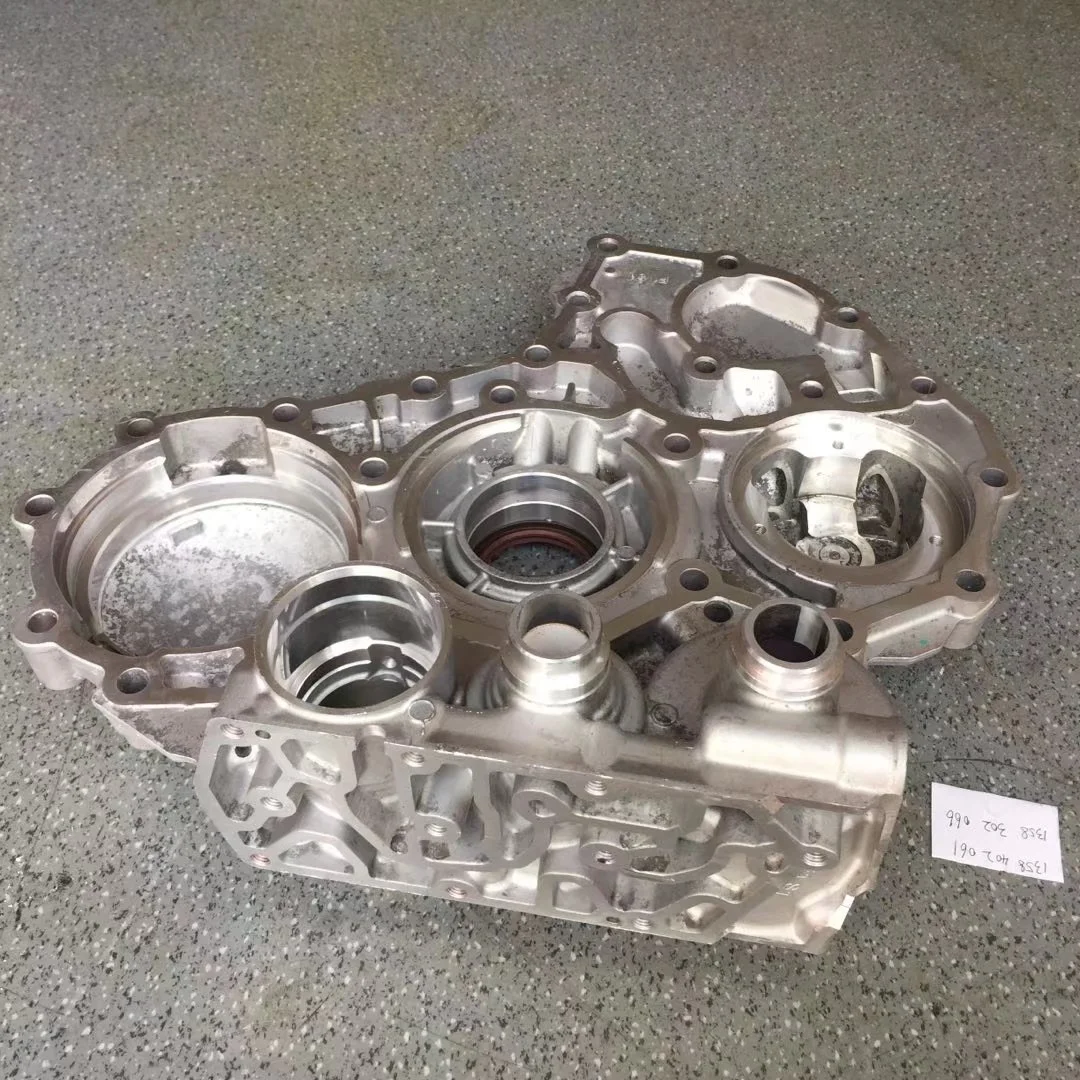 1358402061ギアボックスアルミニウムハウジングZF16S253112AS2540 AT