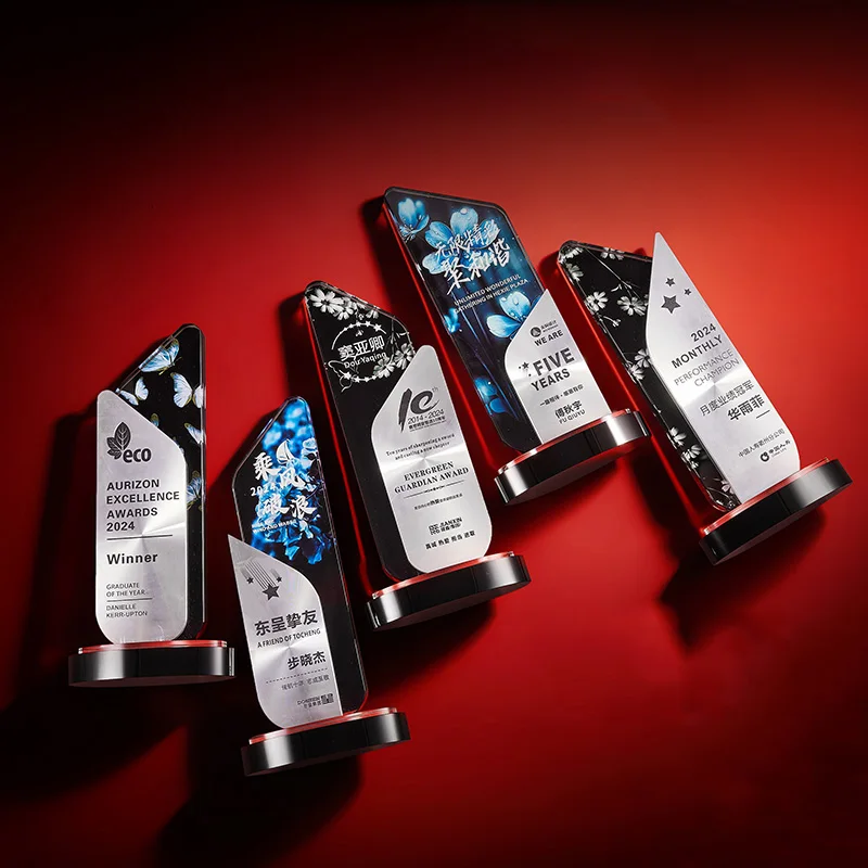 New Creative Customized Crafts Discounted Prices Gifts Crystal Trophies Souvenirs