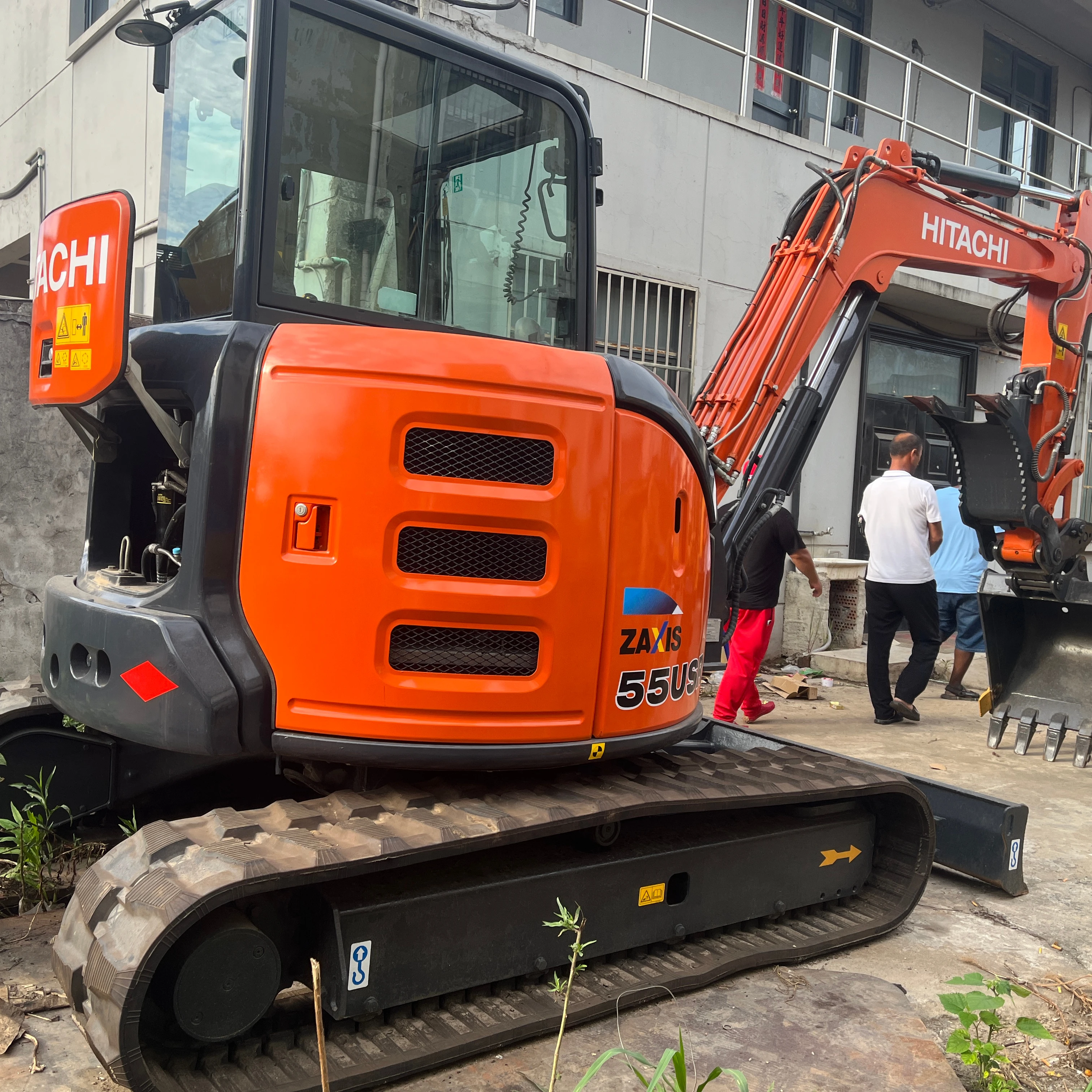Hitachi Zaxis55日本中古5.5トンHitachi zx55/zx55u/zx55us/zx55usr