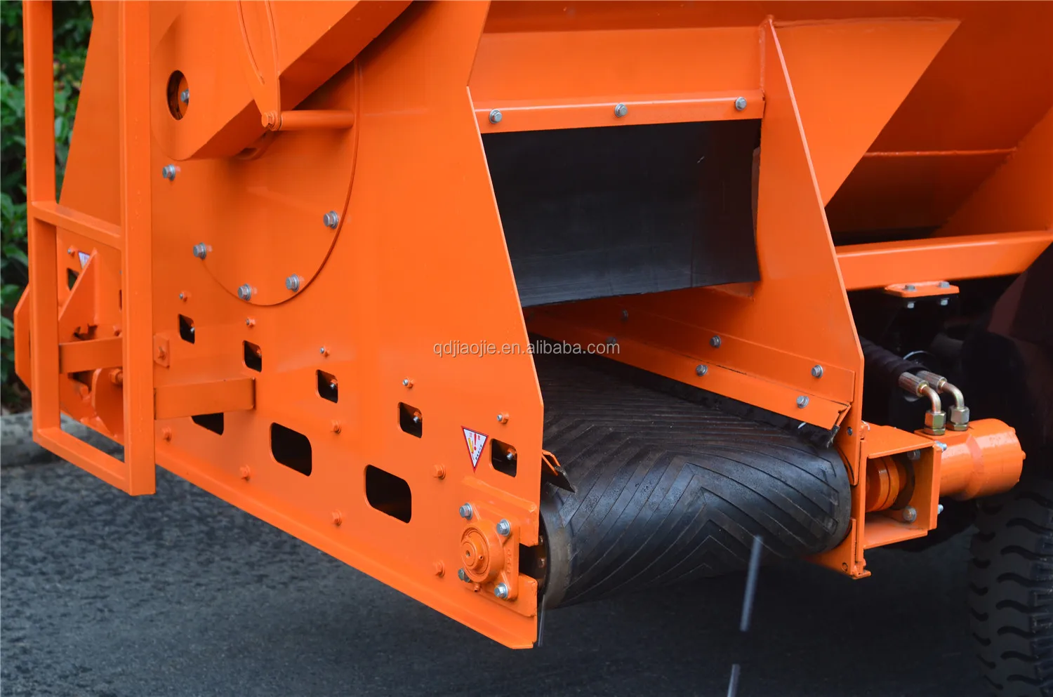 
Корморазбрасыватель/разброс для коров/птицы кормов машина 