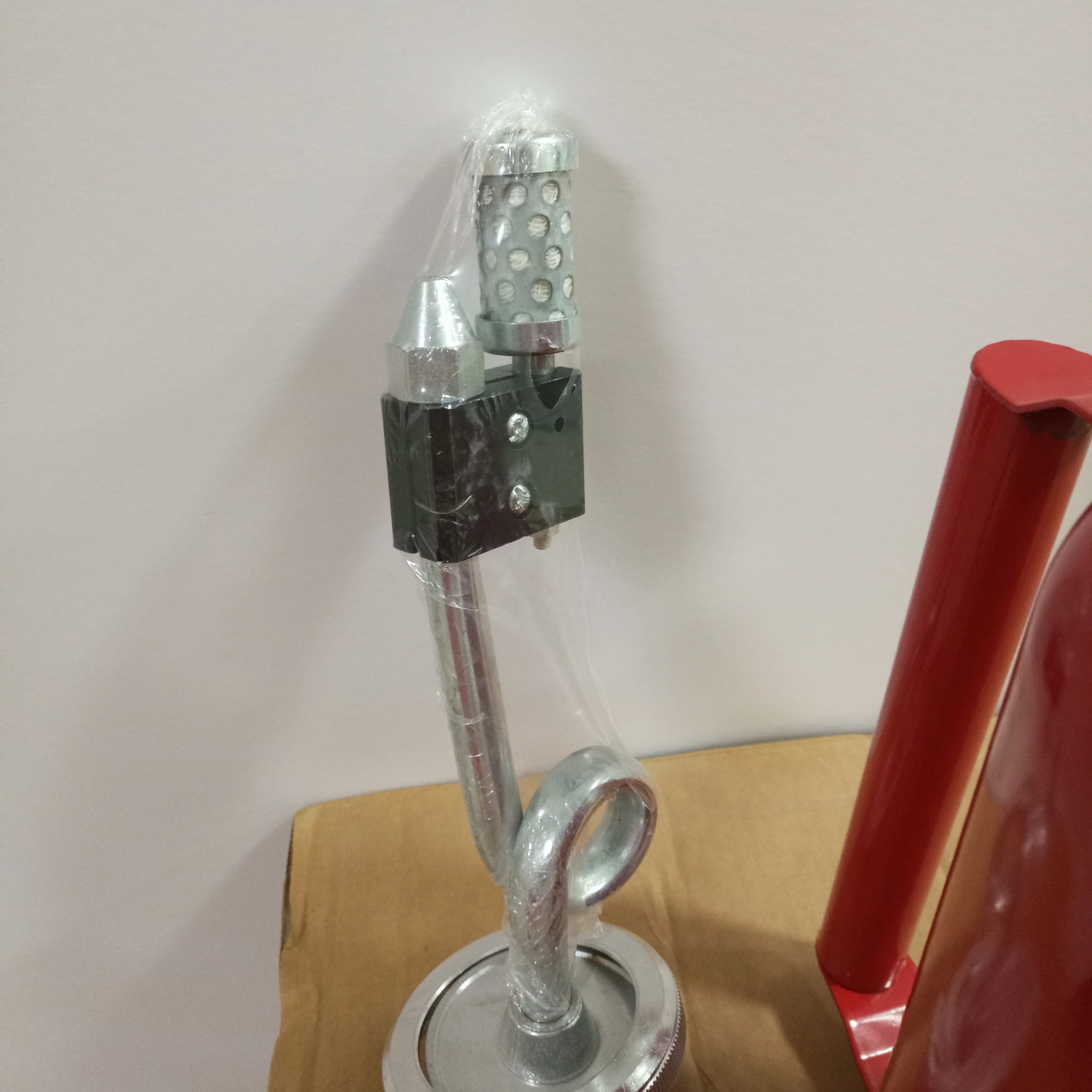 Wildfire капельный фонарь с защитной