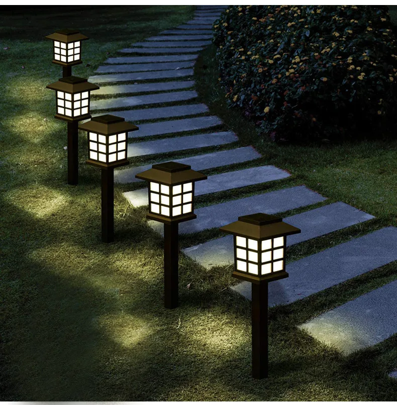 Classic LED Solar Garden Lights Outdoor Pathway Waterproof Solar Landscape Walkway decorated Lights factory