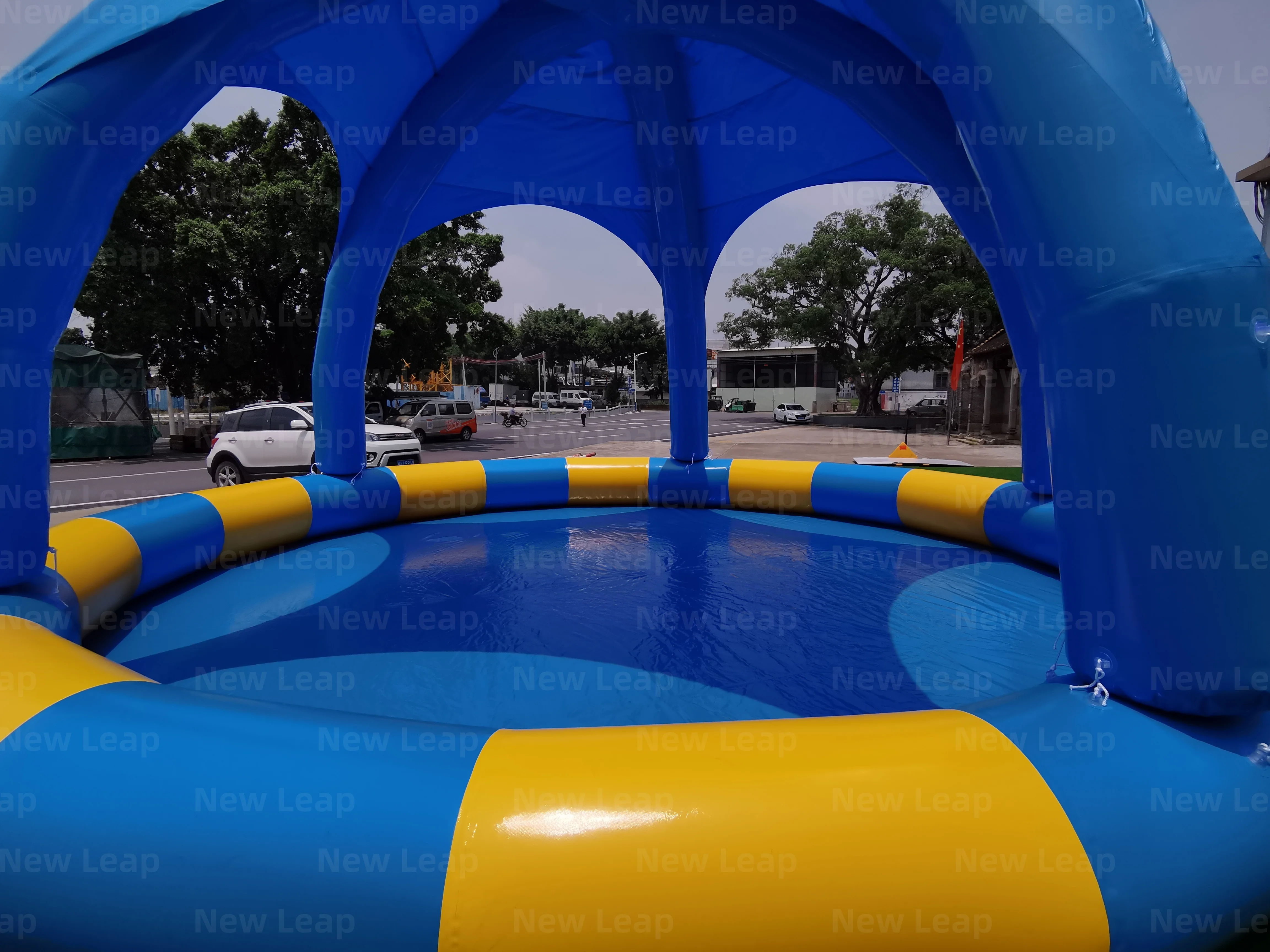 Yuedong Outdoor Grade Inflatable Pool House Tent Adults Garden Party PVC Floating Bars Beach for Backyard