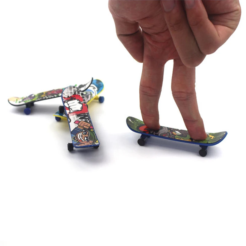 New Fidget Toys & Games Fingerboard Skateboard Plastic Mini Finger