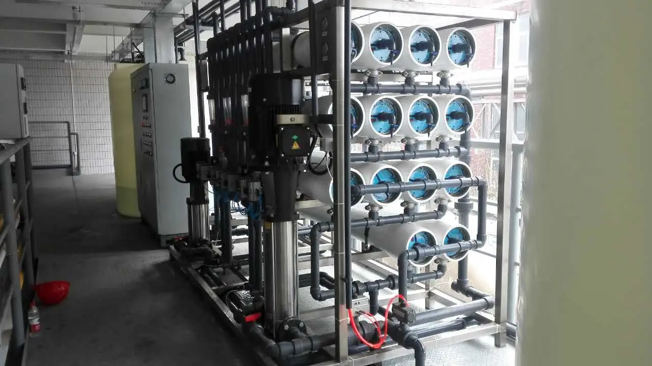 Automatic Electroplating Machine Electroless Nickel Plating Chemical Nickel Plating Equipment