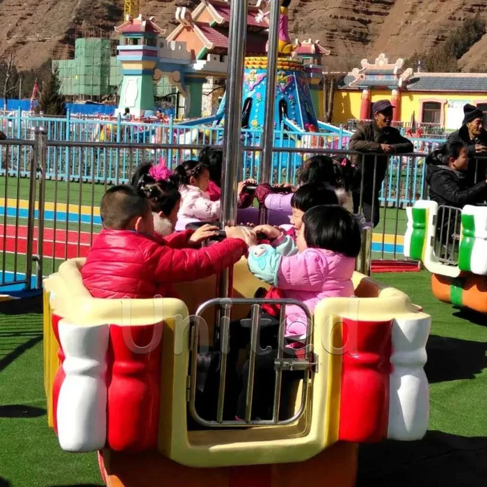 Portable Funfair Rides Trailer Samba Ball Rides for Sale