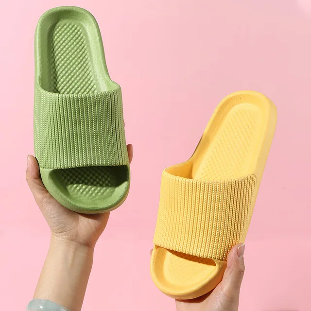Wholesale Summer Anti-slip Sandals Home Bathroom Men's and Women's Slippers Cheap Soft Sole Slide EVA Flip-flops