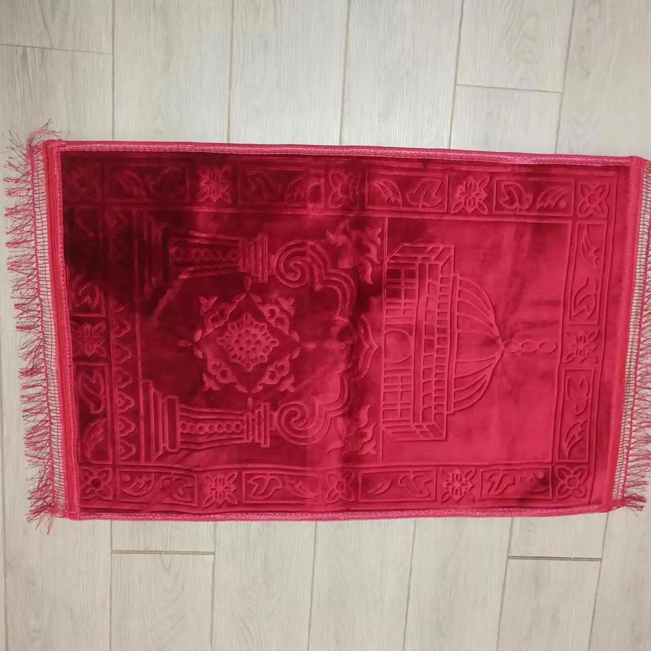 Emboss Prayer Mat Luxury Prayer Mat Lahore Prayer Mat Lakemba for Adults