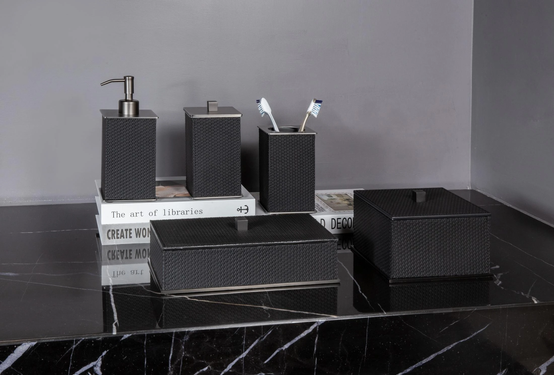 Gold Bathroom Products Luxury Bathroom Sets Accessories 3 Pieces Set