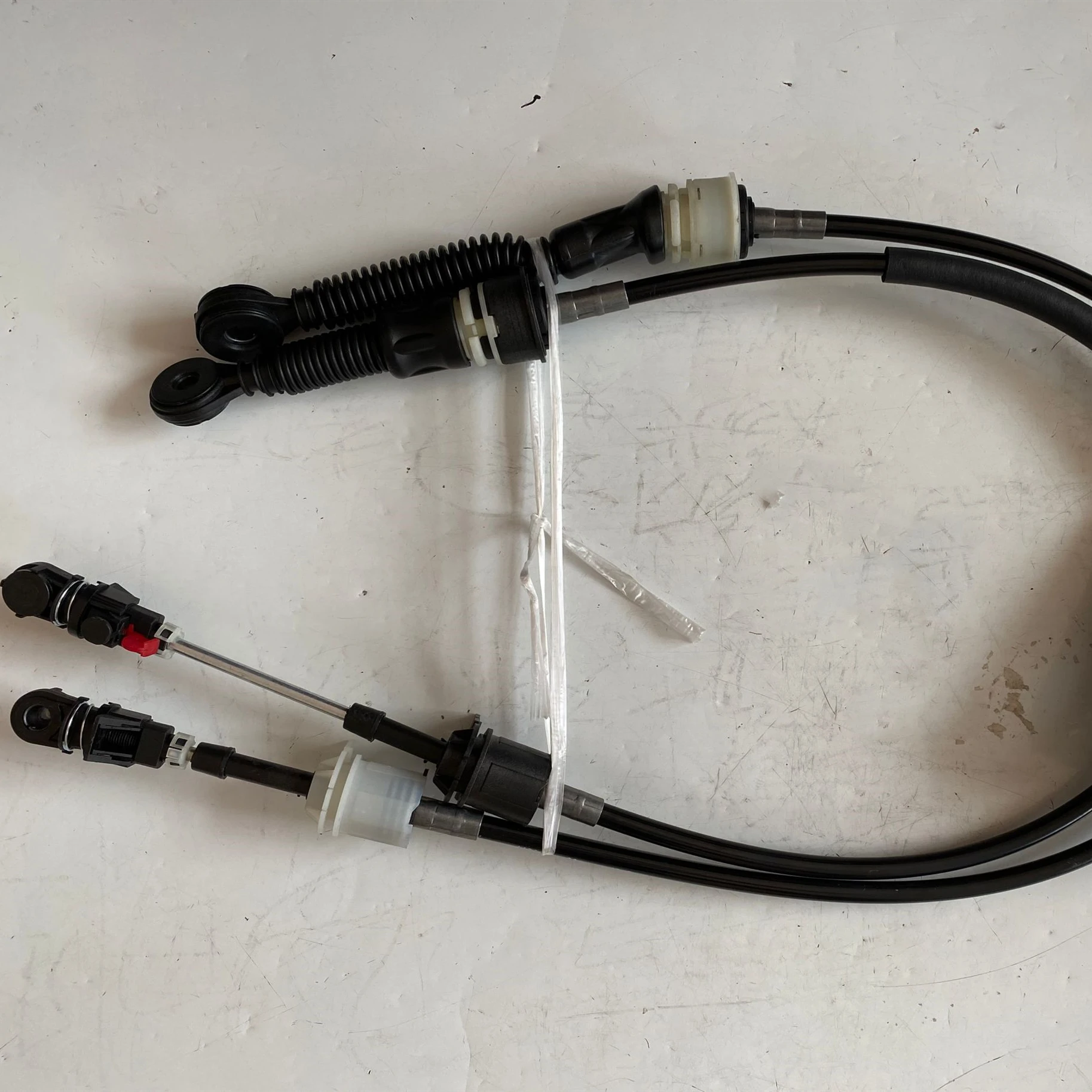 55283518; 349350433R Used for Gear change cable brake cables 