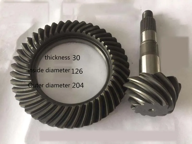 Crown and Pinion with 8/35 Ratio OE 9043500039 for Benz