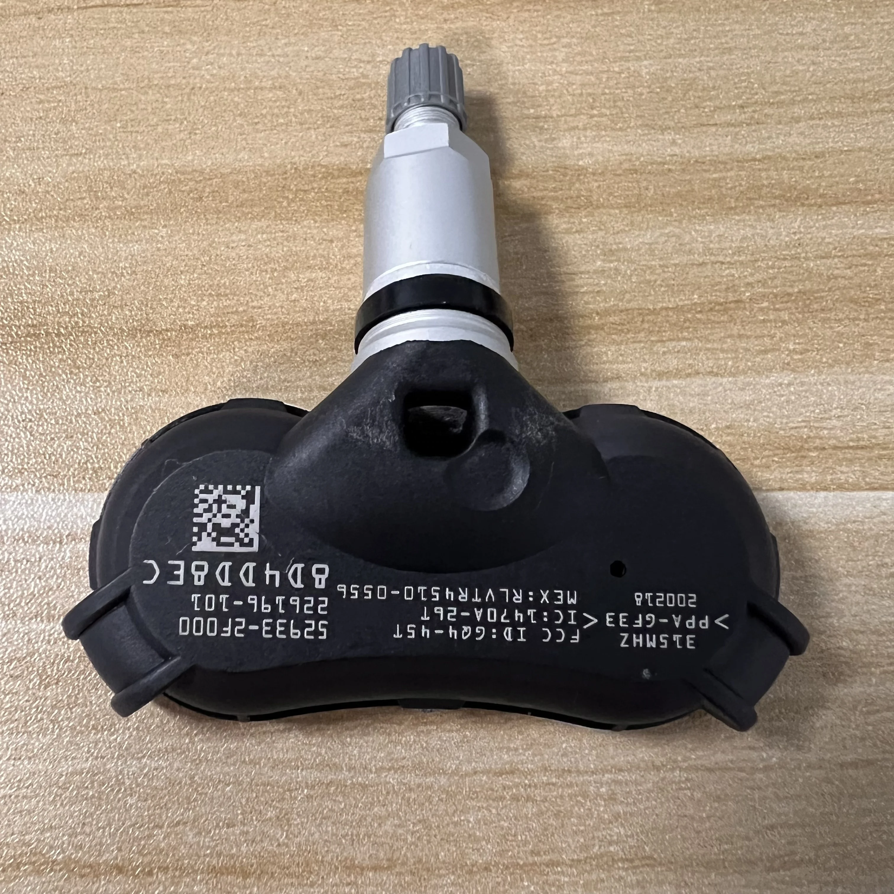 Q Tpms Tire Pressure Monitoring Sensor 52933-1G000 52933-2F000 for Hyundai Genesis 2008-2014 Kia RIO SPORTAGE BORREGO 2006-2013
