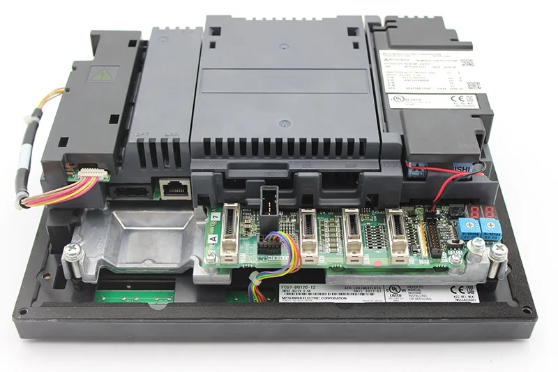 Original MITSUBISHI CNC Controller FCA70P-2AVU, Used 90% New, 1