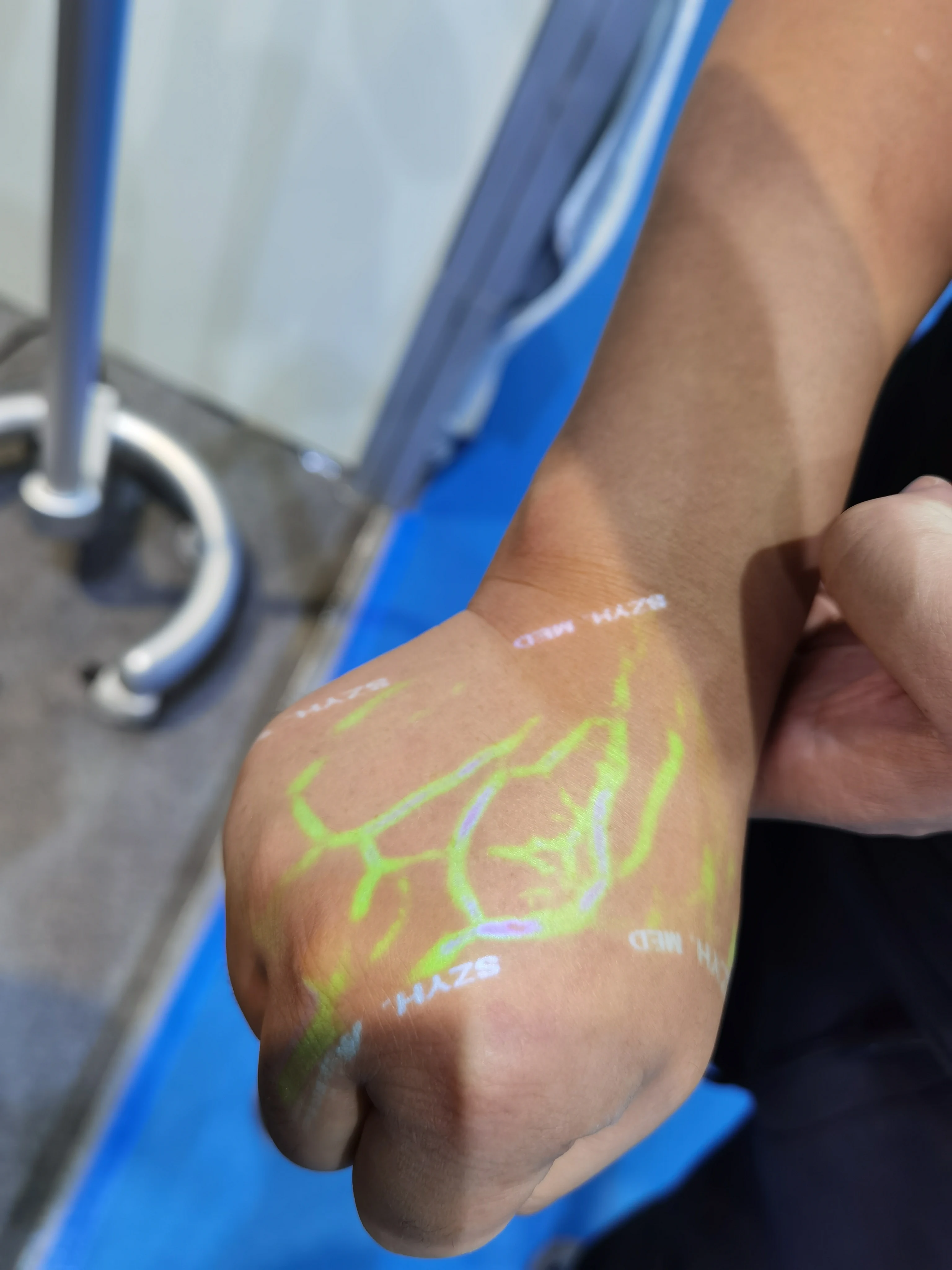 Ручной инфракрасный видоискатель