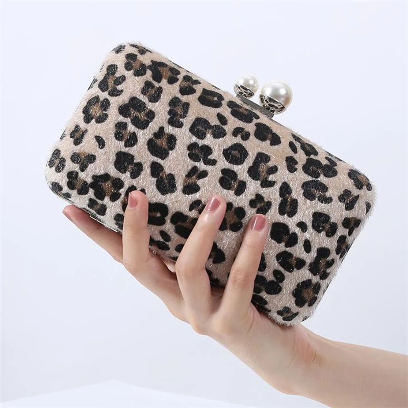 2021 Hot Sale Elegant Fashion Women Evening Purse Leopard Hand Bag Clutch  Bag For Lady - Buy Leopard Clutch Bag,Clutch Bag Wholesale,Leopard Clutch  Product on Alibaba.com