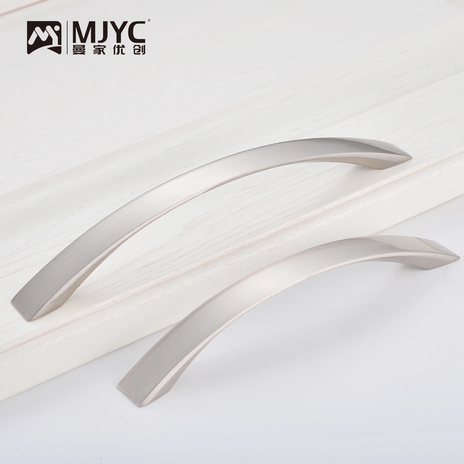 Manija De Mueble Häfele H1310 – Tirador Para Cocina O Armario (160/192 Mm, Acero Pulido Mate)