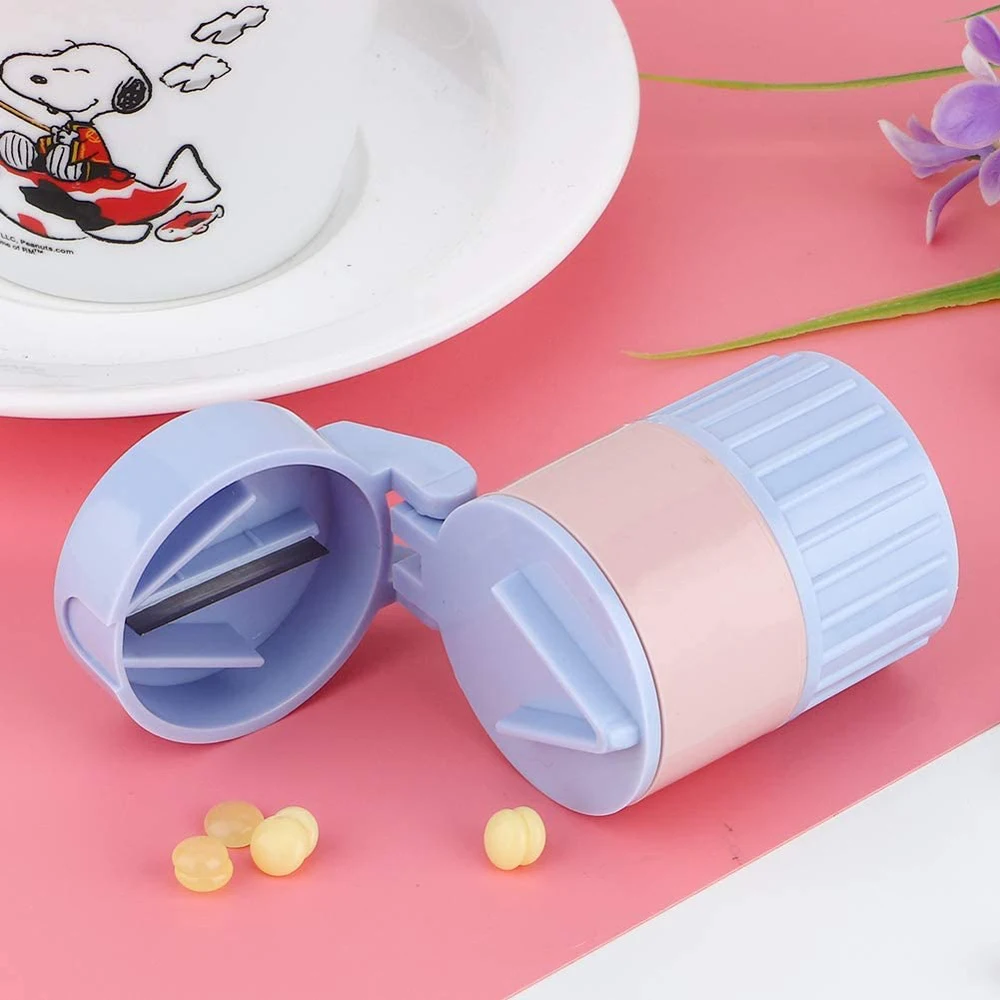 2023 New Product Easy Use Pill Crusher With Pill Cutter Powder Grinder