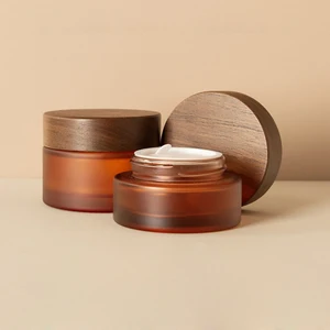 Advanced Custom Dark Wood Cap Matt Amber Glass Jars with Walnut Lids Cosmetic Packaging for Skin Care Creams